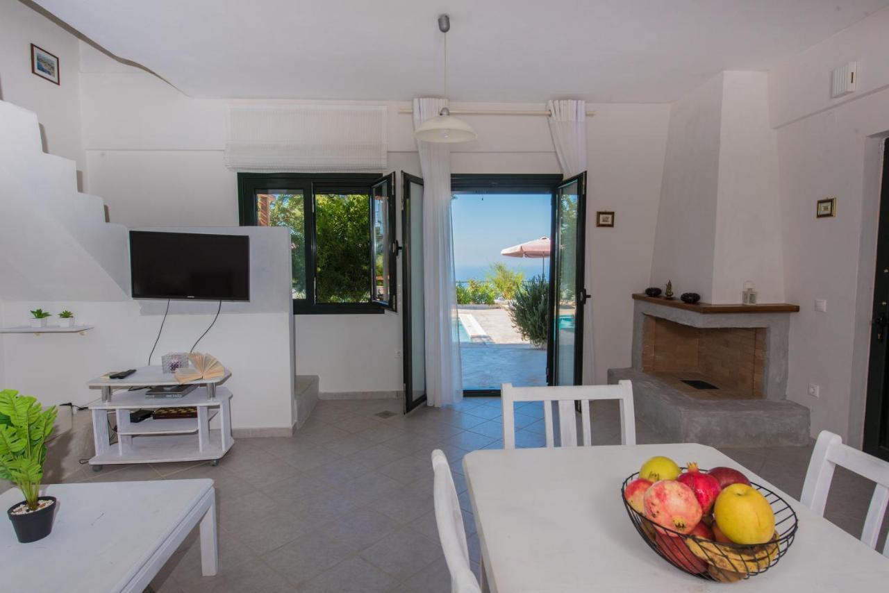 Villa Endless Blue Kalamitsi  Exterior photo