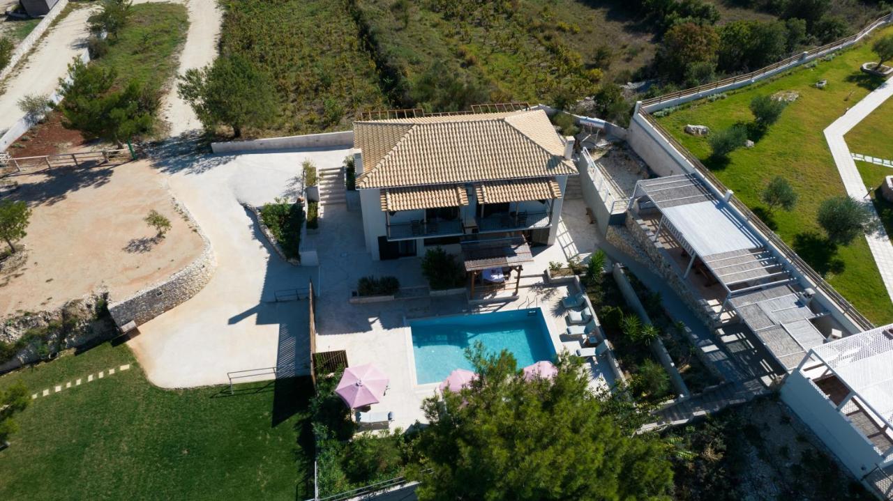 Villa Endless Blue Kalamitsi  Exterior photo