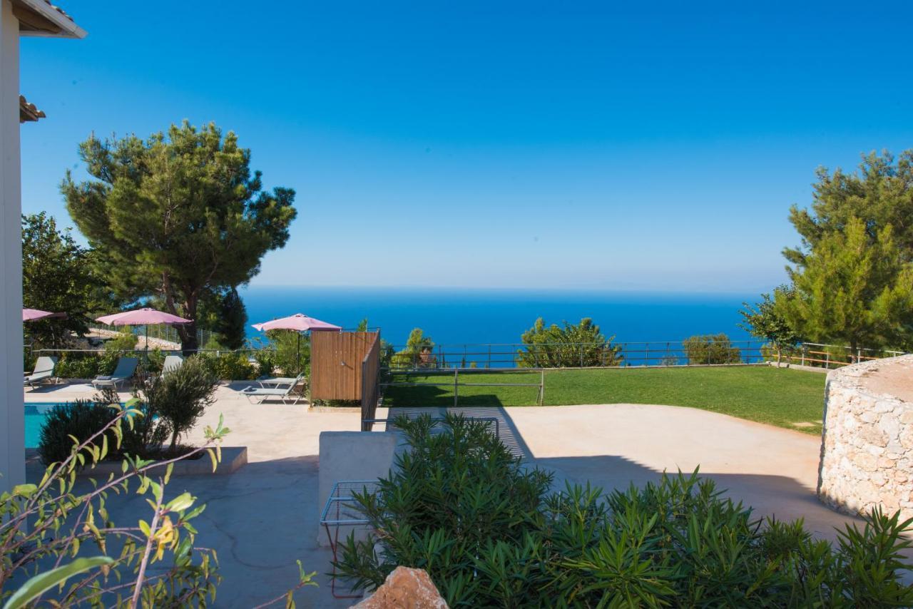 Villa Endless Blue Kalamitsi  Exterior photo